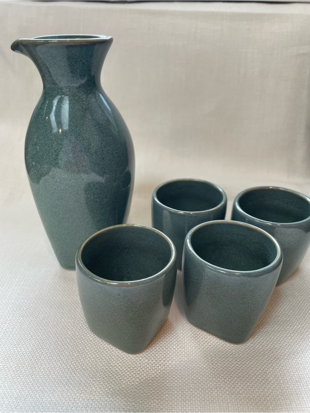 NEW  Chi saki set by Betty Singer
